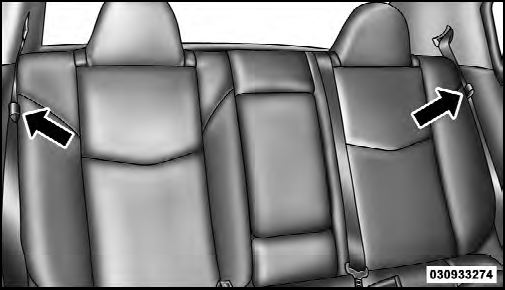 Chrysler 200 fold down rear seats