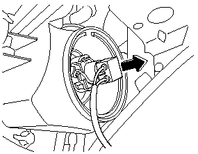 5. Detach the electrical connector from the bulb by pulling it to the rear.