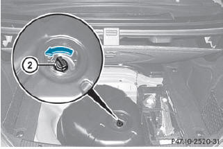 •► Turn DEF filler cap 2 counter-clockwise