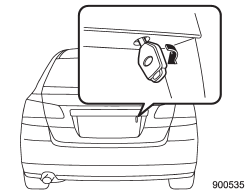 To open the trunk lid, insert the key into the key cylinder and turn it clockwise.